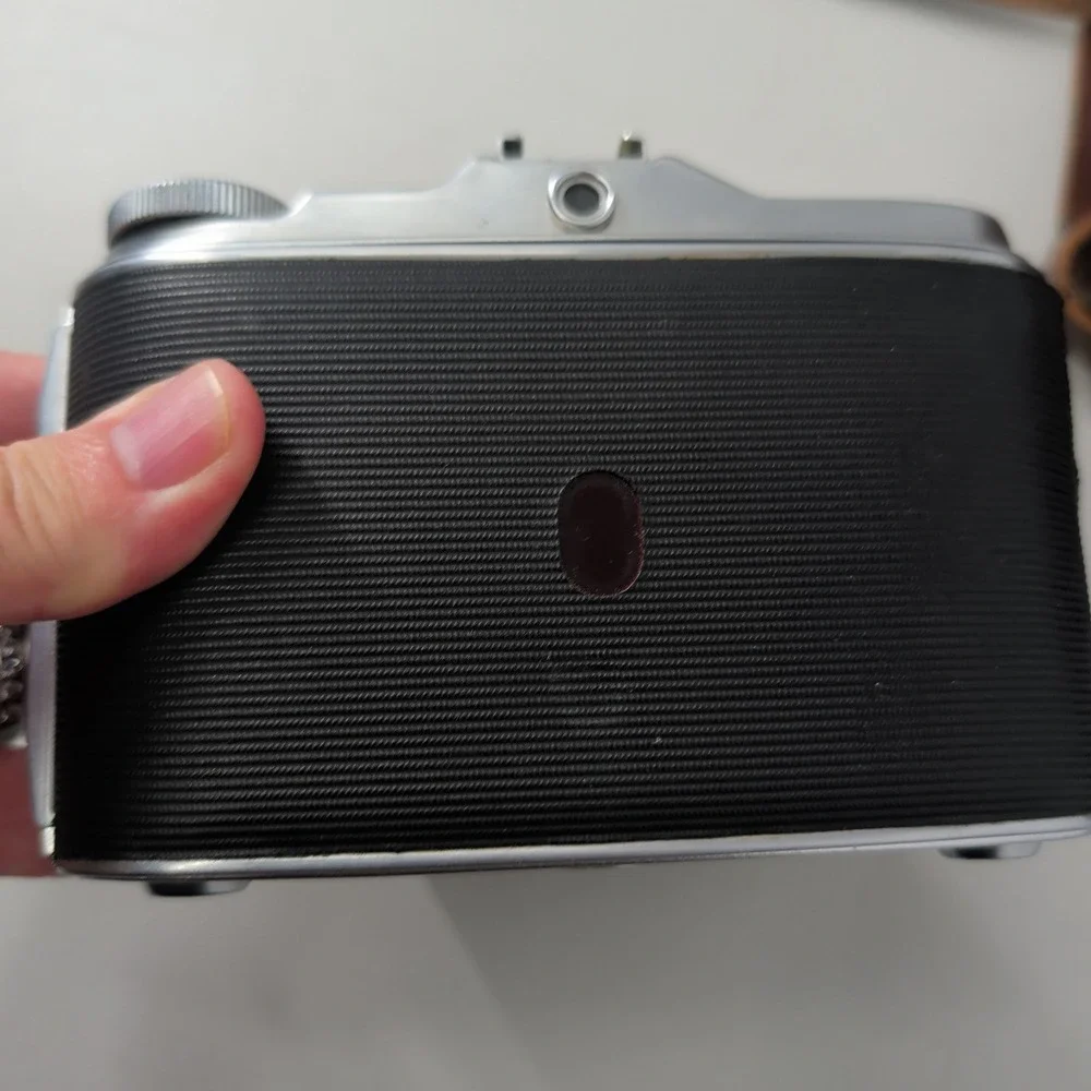 Agfa Isolette V Camera Agnar 4.5 85mm Vario Shutter Leather Case Untested